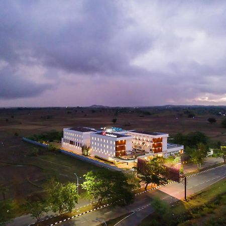 Swiss-Belcourt Lombok Otel Praya Dış mekan fotoğraf