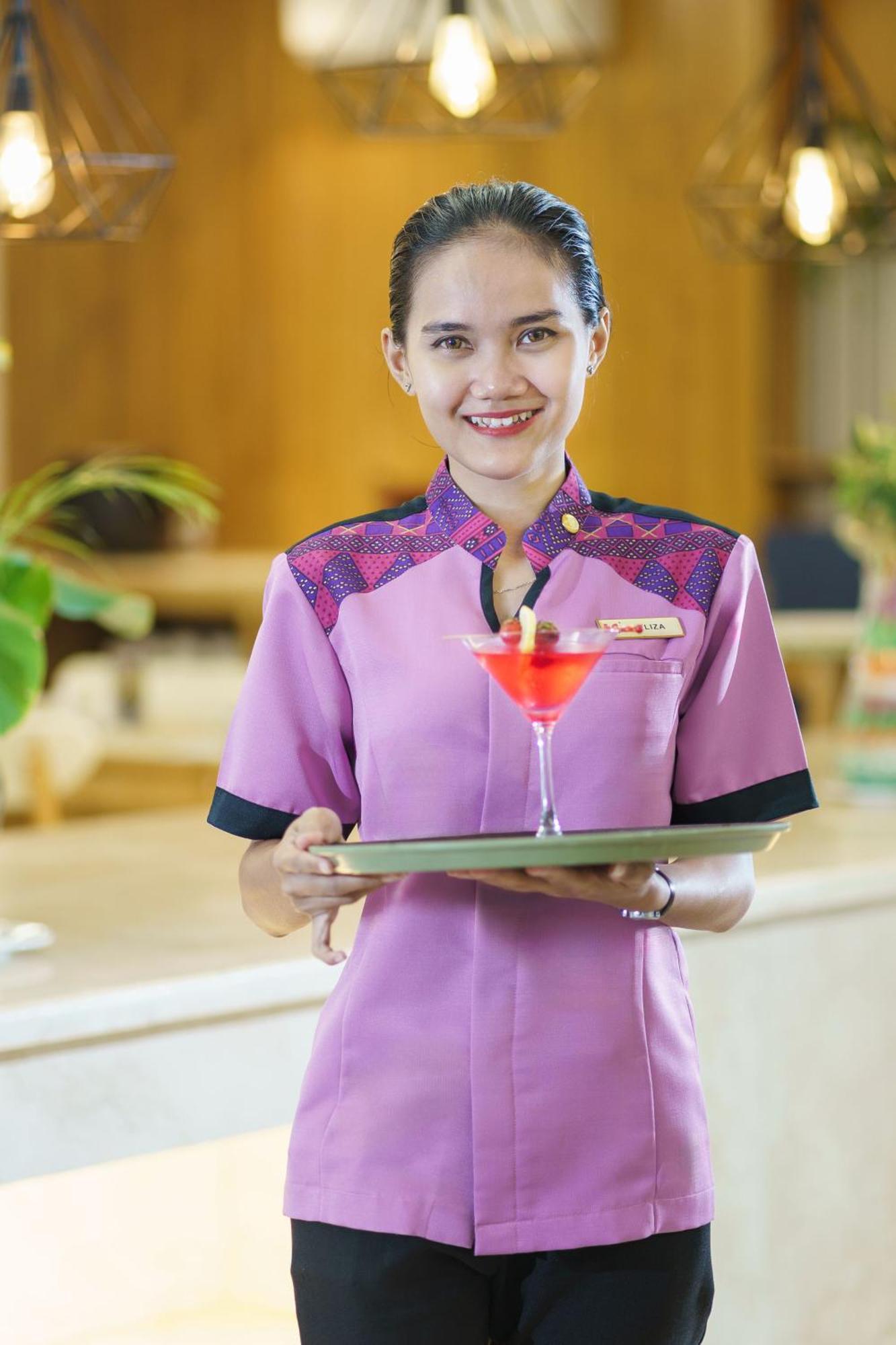 Swiss-Belcourt Lombok Otel Praya Dış mekan fotoğraf